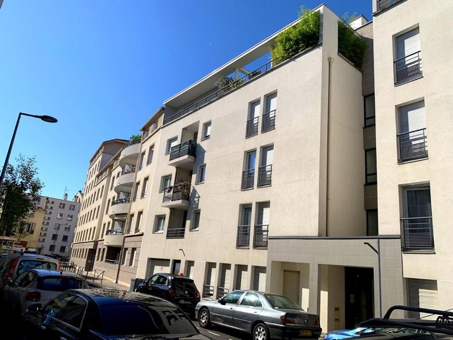 Апартаменты Beau Studio Tout Confort Au Calme Avec Parking . Вийёрбан Экстерьер фото